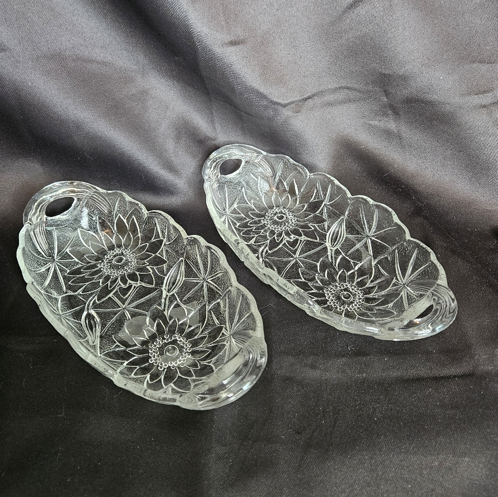 Set of Indiana Glass Circa 30's Lily Pons Clear Pickle Relish Dish